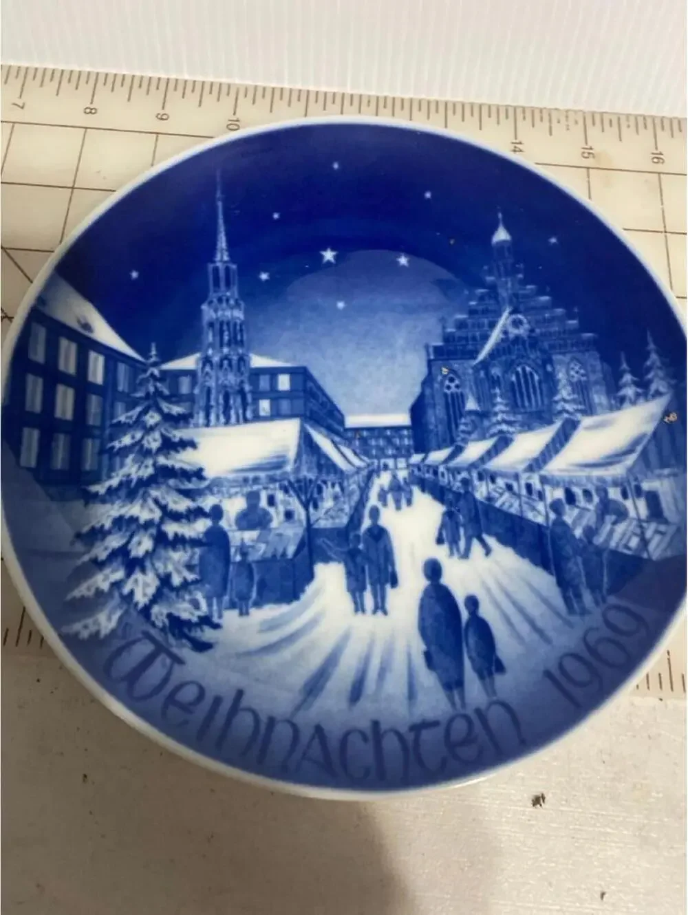Bareuther Waldsassen Germany 1969 Christmas Market Plate 7.5